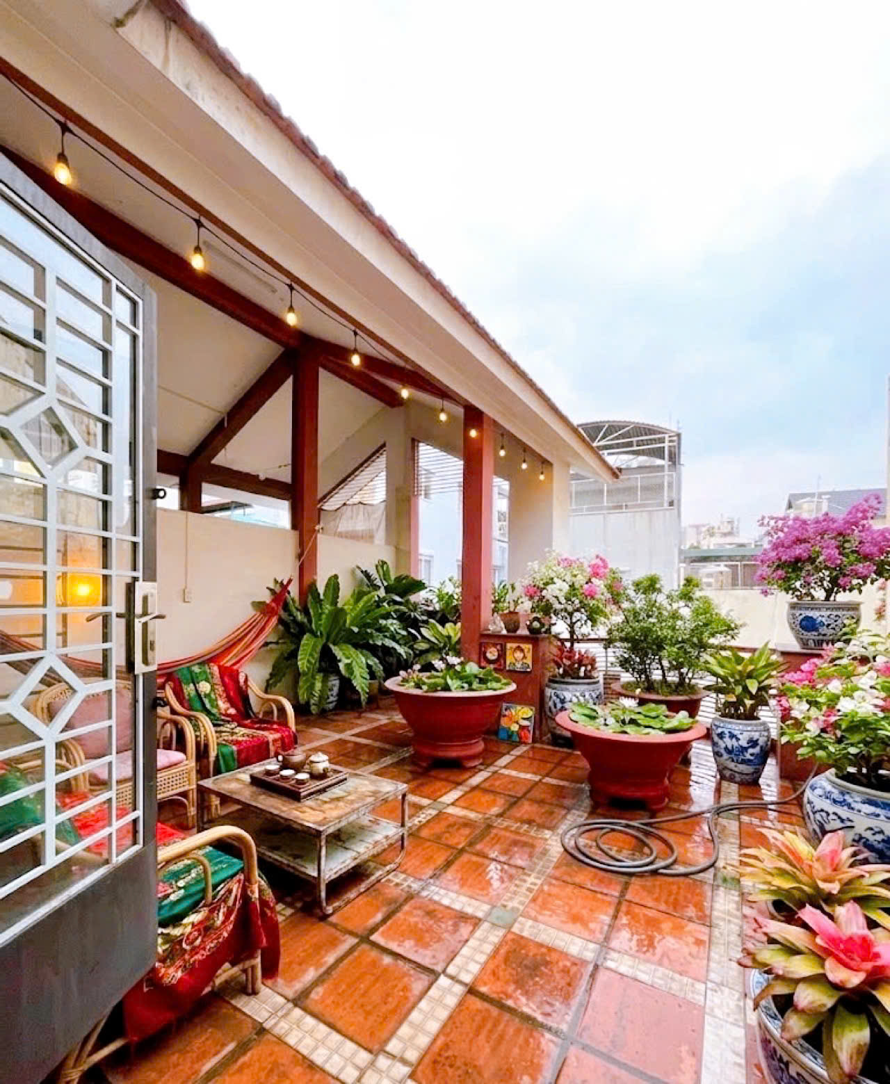 Nhà hẻm Xe hơi Cách Mạng Tháng Tám – QUẬN 10 – 7 x 23 m (176 m2) – 4 tầng – 30 tỷ