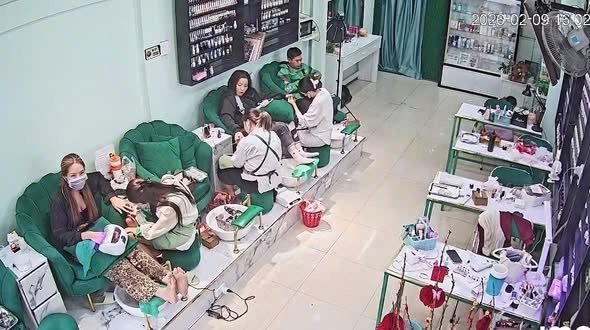 SANG TIỆM NAIL MẶT TIỀN LỚN - HỒNG BÀNG, Q6 - CỰC HOT