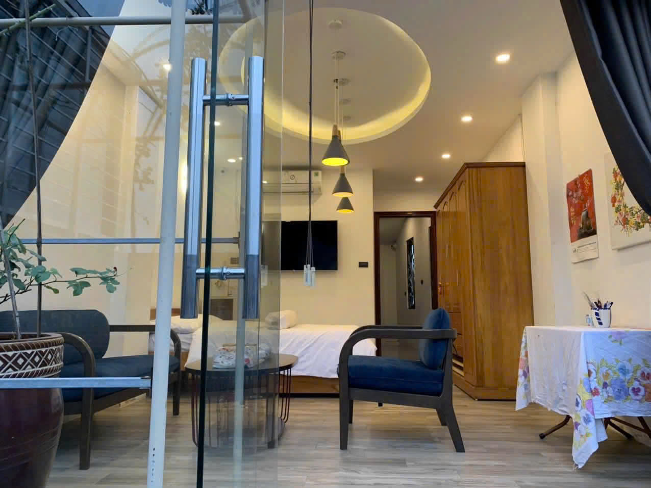 Giảm chào 1 tỉ! Bán nhà mặt phố Xã Đàn, 50m2, 8 tầng, mặt tiền 4.2m, 33.5 tỷ, KD đỉnh