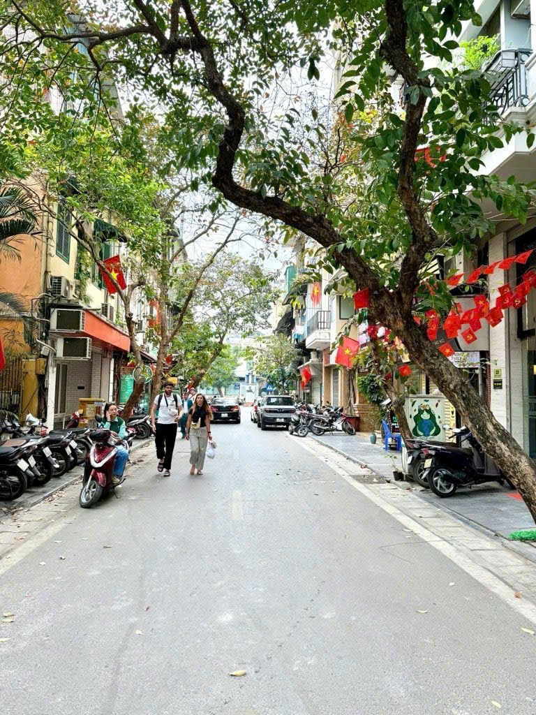 CẦU GIẤY - 5TẦNG - 50M - ÔTÔ - KINH DOANH CHÀO : 29,2 TỶ (Có thương lượng)
