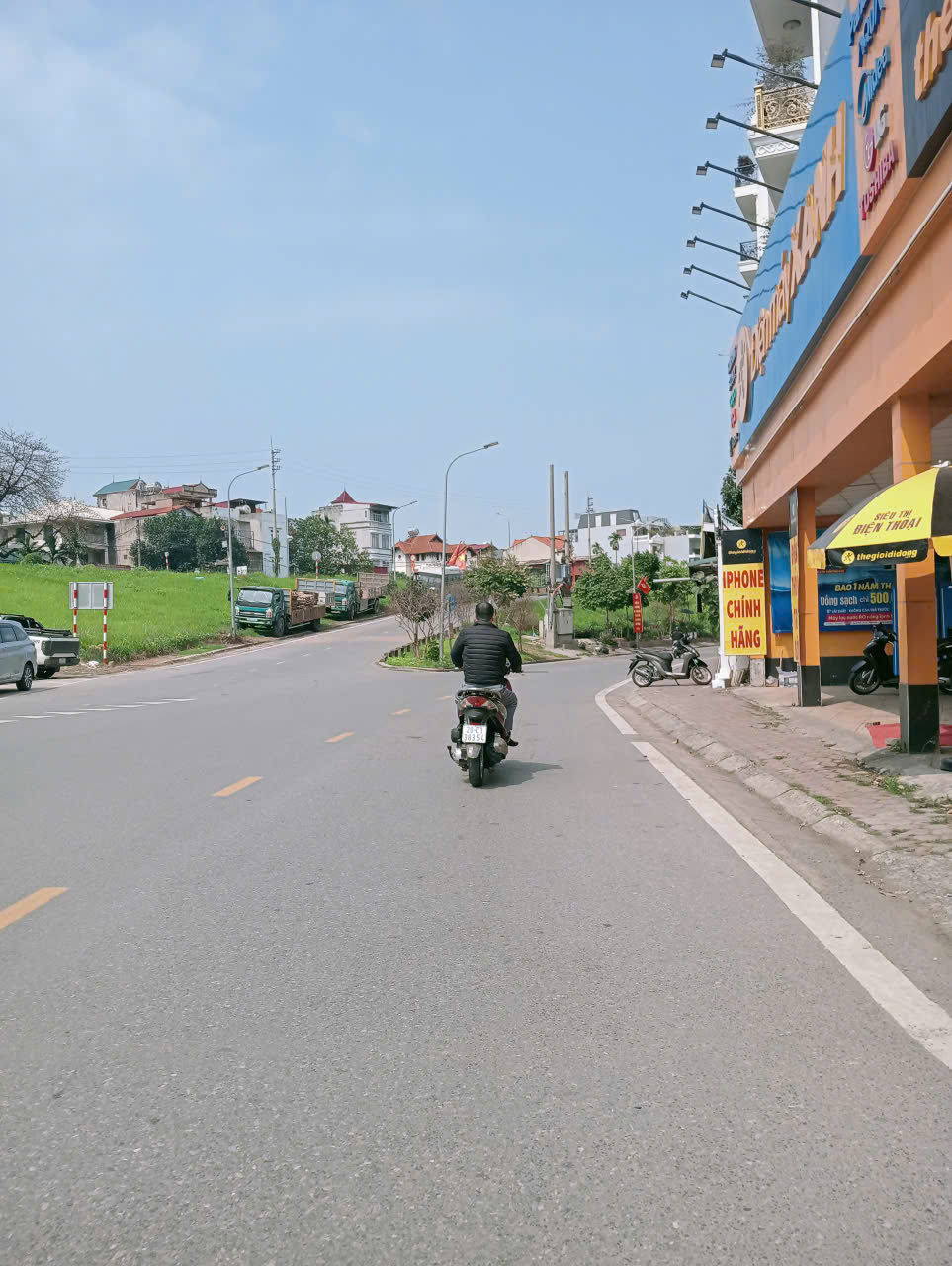 14.5 TỶ – 50M² x 7TẦNG THANG MÁY – MỚI TINH – FULL NỘI THẤT – NGỌC THUỴ LONG BIÊN