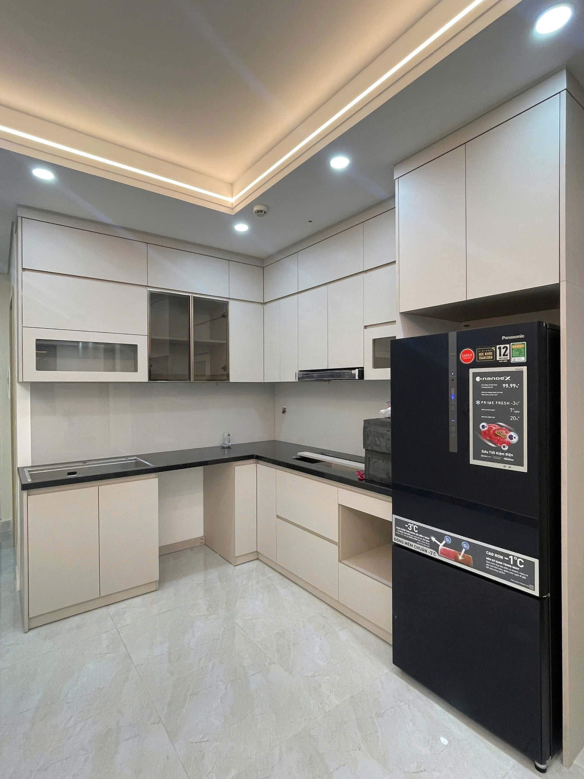 CHÍNH CHỦ CHO THUÊ CĂN HỘ 2 NGỦ – 2VS – TẦNG 11