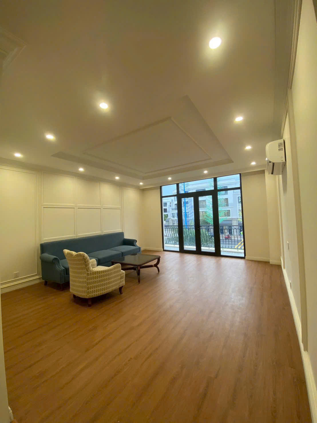 CHO THUÊ NHÀ Vinhomes Royal Island – Vũ Yên, Thủy Nguyên, Hải Phòng