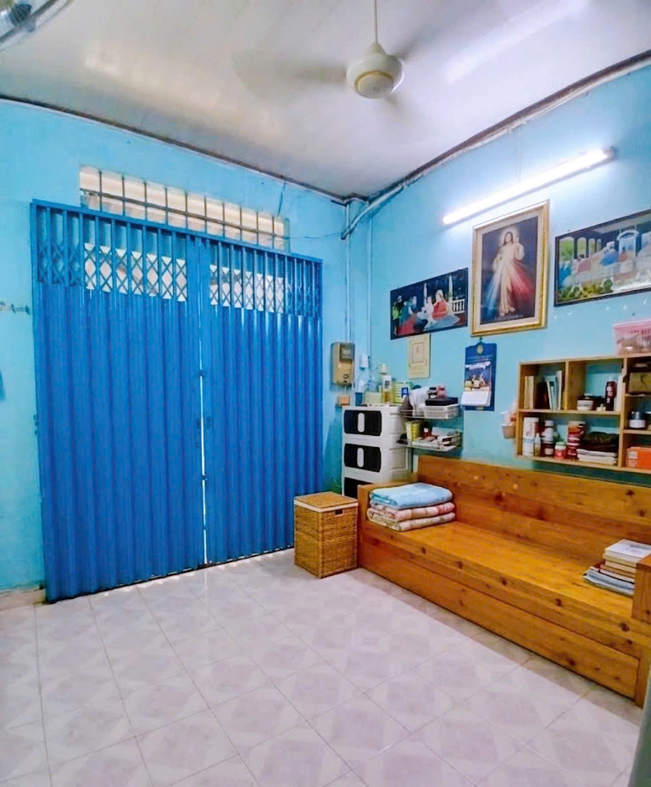 Nhà hẻm Hồ Bá Kiện – QUẬN 10 – 5 x 6m (30 m2) – 10 tỷ