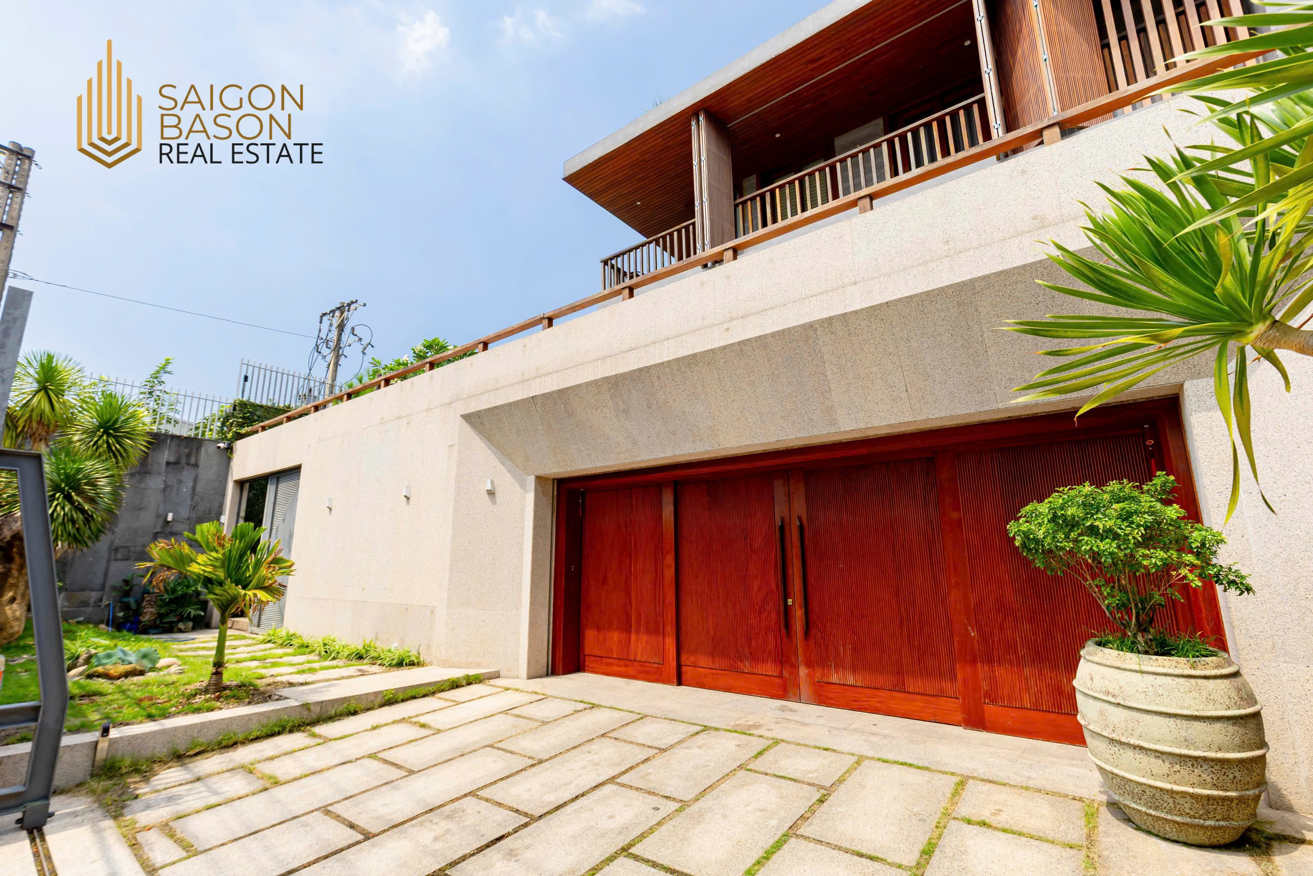 Siêu biệt thự sân vườn mặt tiền Đại lộ Bình Dương – khuôn đất nở hậu hiếm