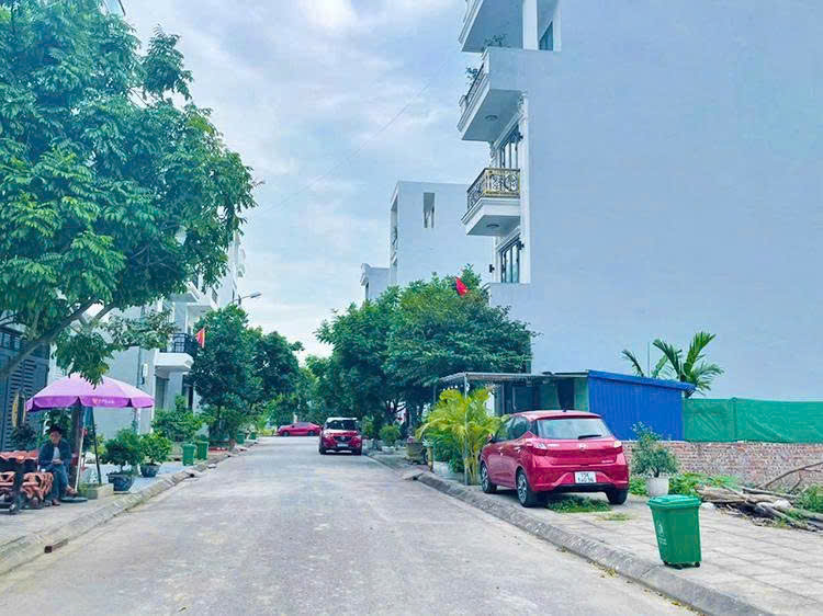 Tuyến 2 Tái định cư Điểm 3 Đằng Hải - đẹp không lỗi - 64m - Đường 12m