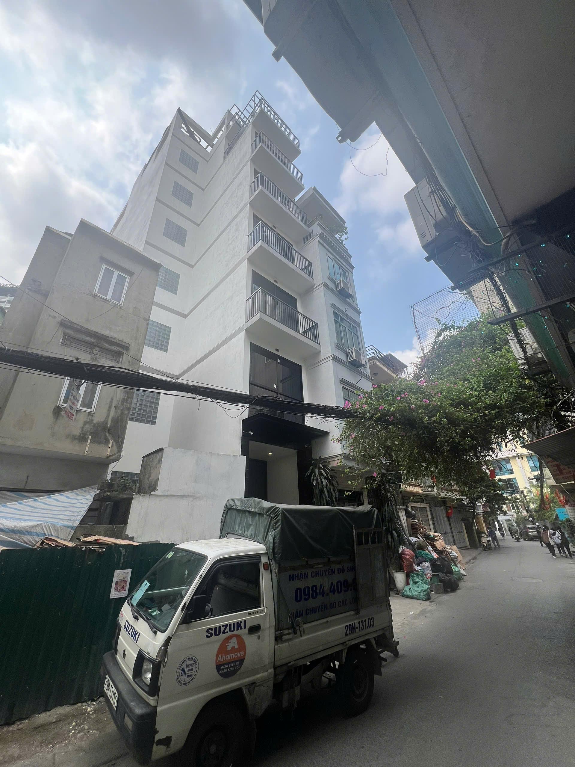 Apartment Giảng Võ 8 Tầng Ô TÔ Tránh -45 Tỷ 2 Mặt Trước Sau PCCC GPXD Đủ