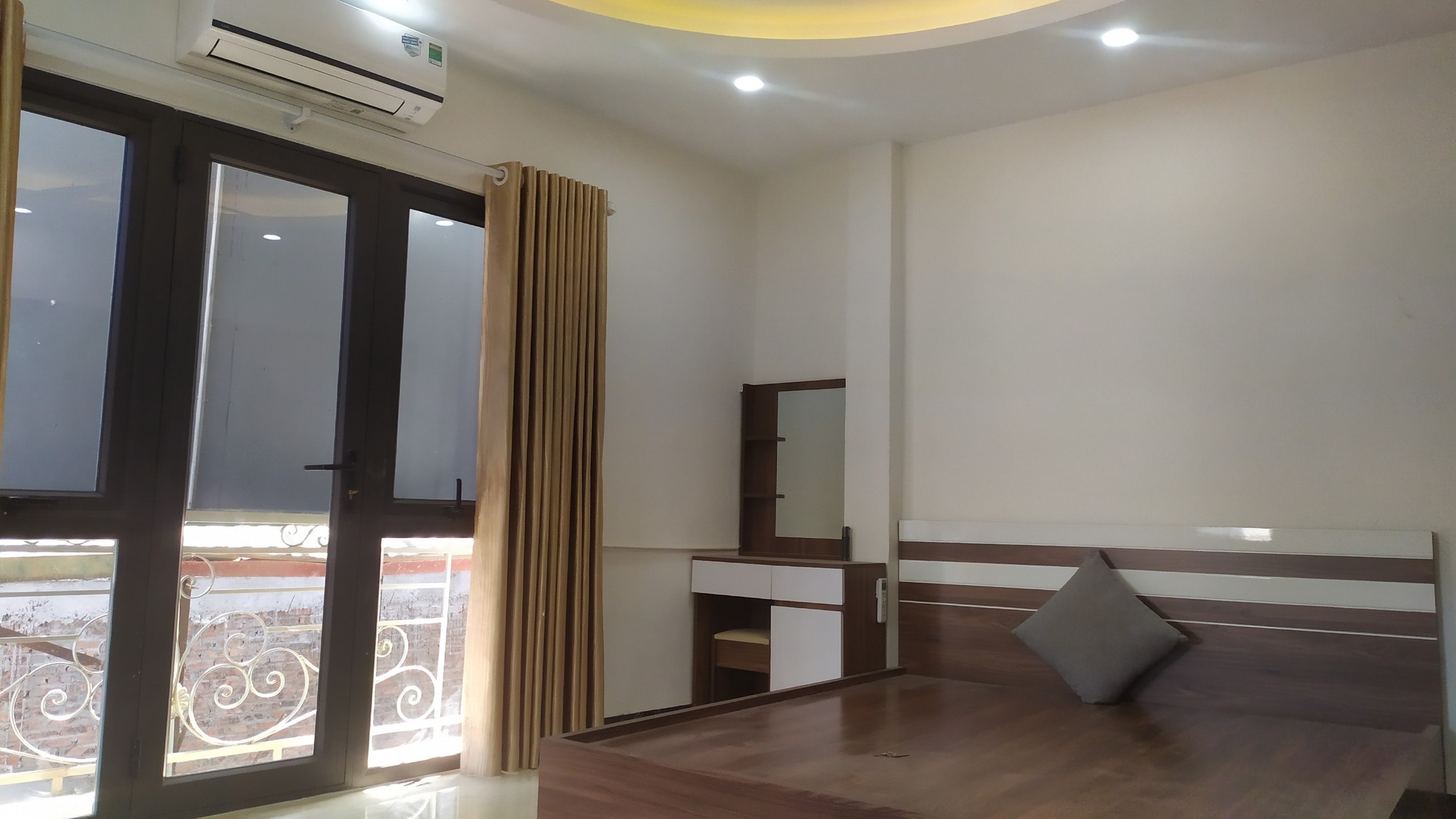 PHÒNG FULL ĐỒ CHÍNH CHỦ CHO SINH VIÊN THUÊ TẠI Ngõ 105 BẠCH MAI