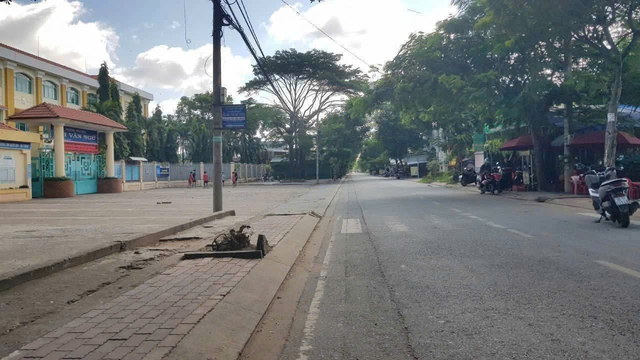 MẶT TIỀN BÀ ĐIỂM 4 – ĐỐI DIỆN TRƯỜNG – QUY HOẠCH MỞ RỘNG 30M