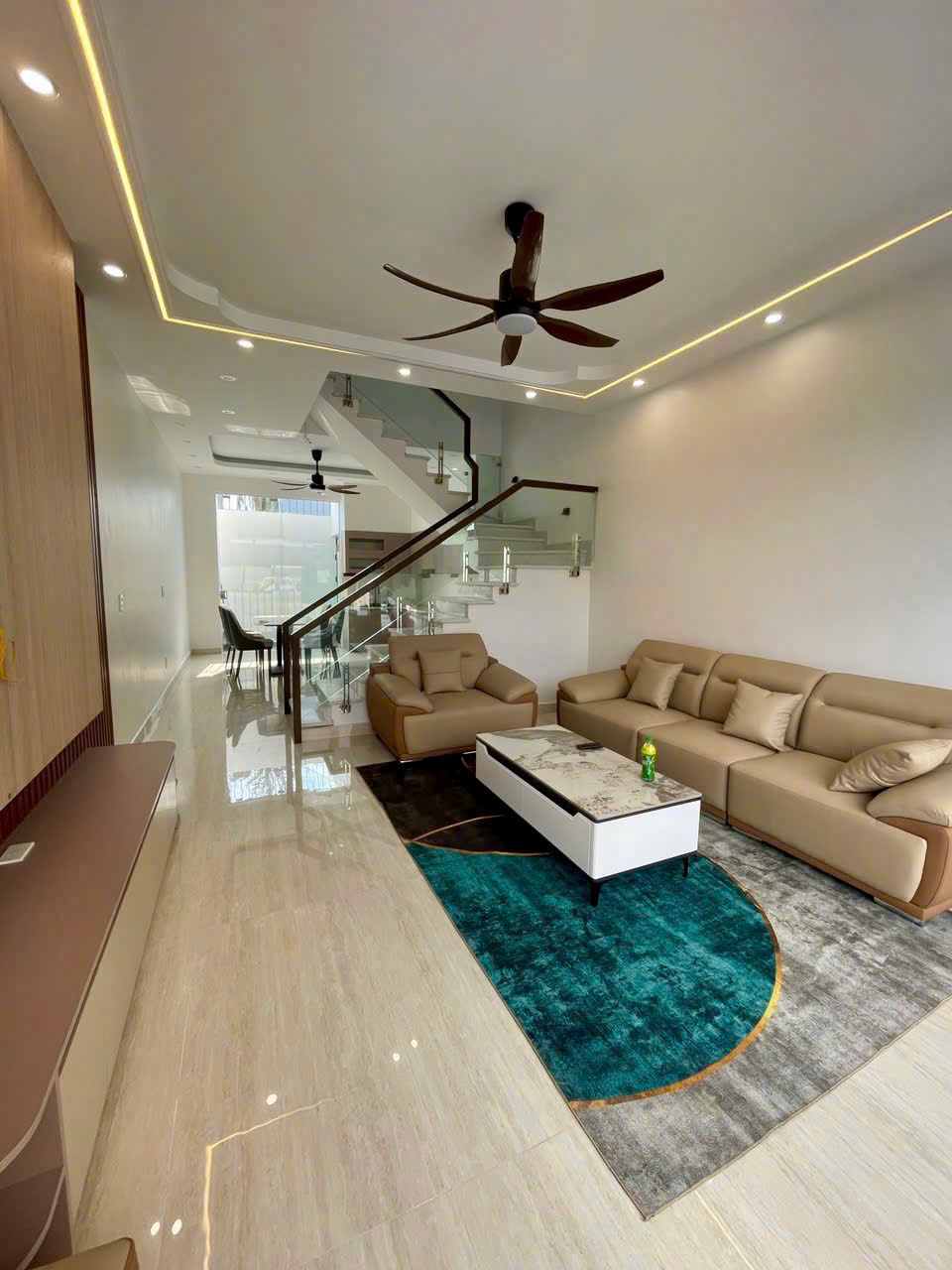 MỞ BÁN DÃY 5 CĂN- NGÕ TRƯỚC NHÀ 2 Ô TÔ TRÁNH NHAU VỊ TRÍ ĐẸP – TẶNG FULL NỘI THẤT TẠI ĐÀO YÊU -GẦN CẦU KIẾN AN ,DH HẢI