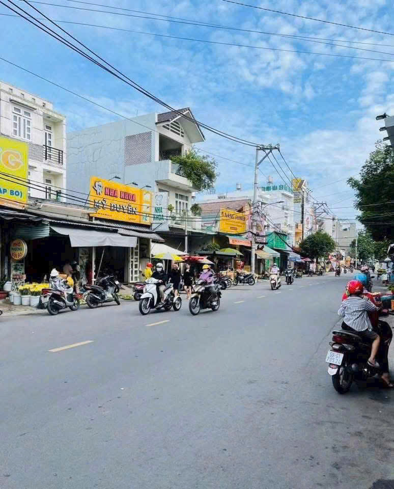 MẶT TIỀN TRẦN THỊ CỜ – NGAY CHỢ – KINH DOANH CỰC SUNG