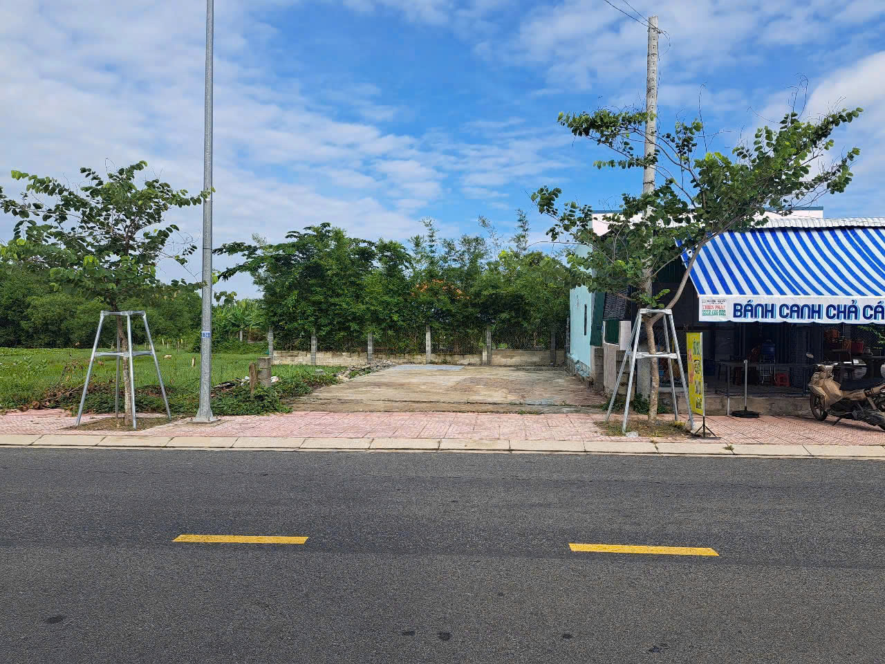 SÁT BIỂN CAM BÌNH – MẶT TIỀN NGUYỄN DU – LAGI