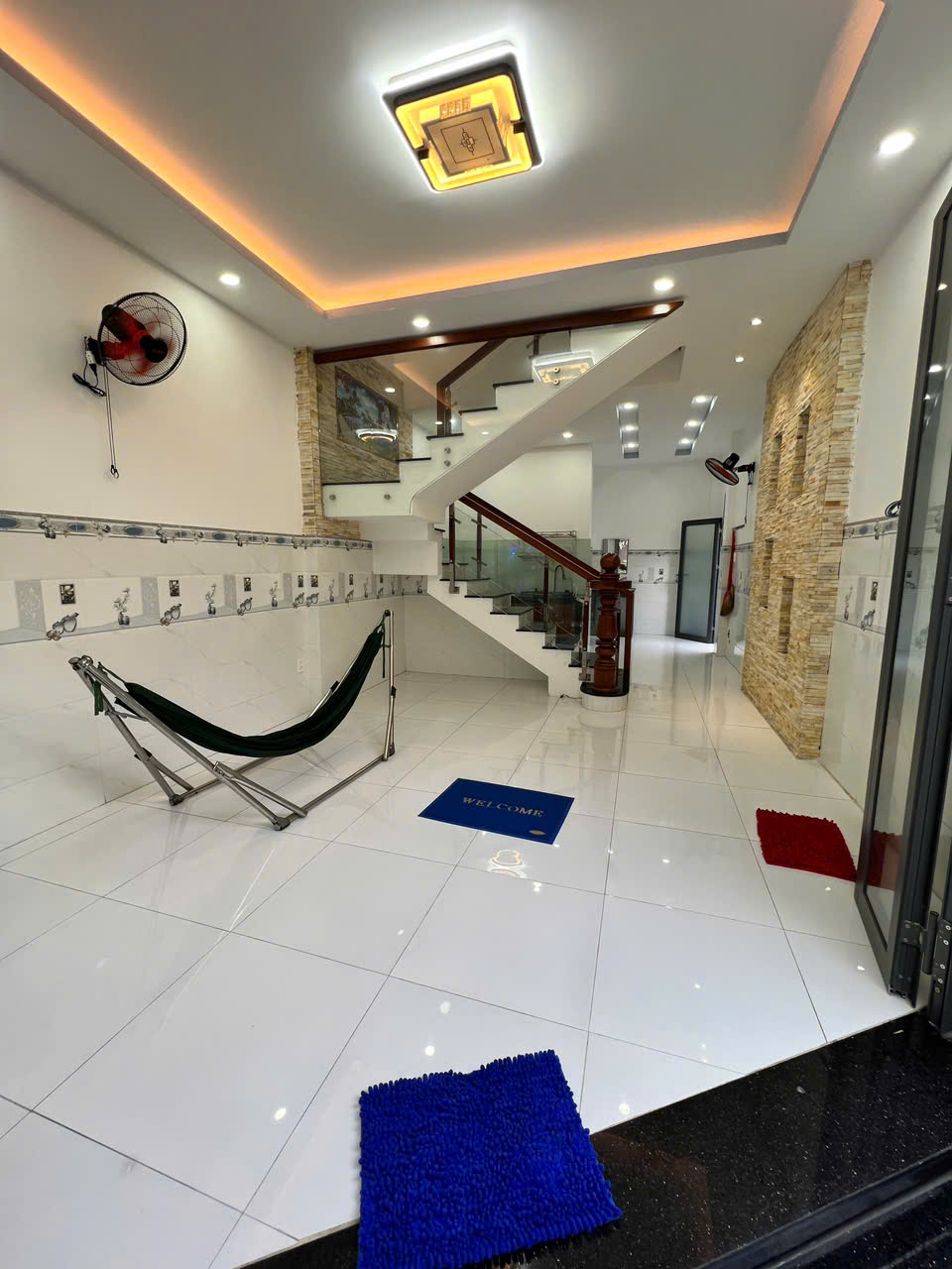 BÁN NHÀ MỚI 100% – VỊ TRÍ ĐẸP BÌNH TÂN, GẦN AEON TÂN PHÚ