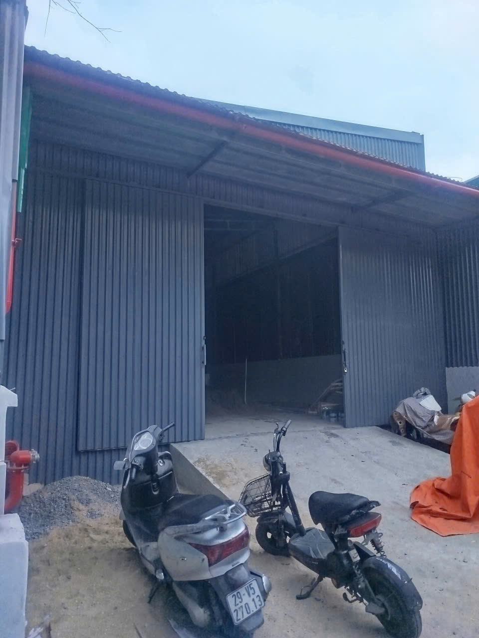 CHÍNH CHỦ CHO THUÊ KHO 320m² – DỐC 124 VĨNH TUY, HÀ NỘI
