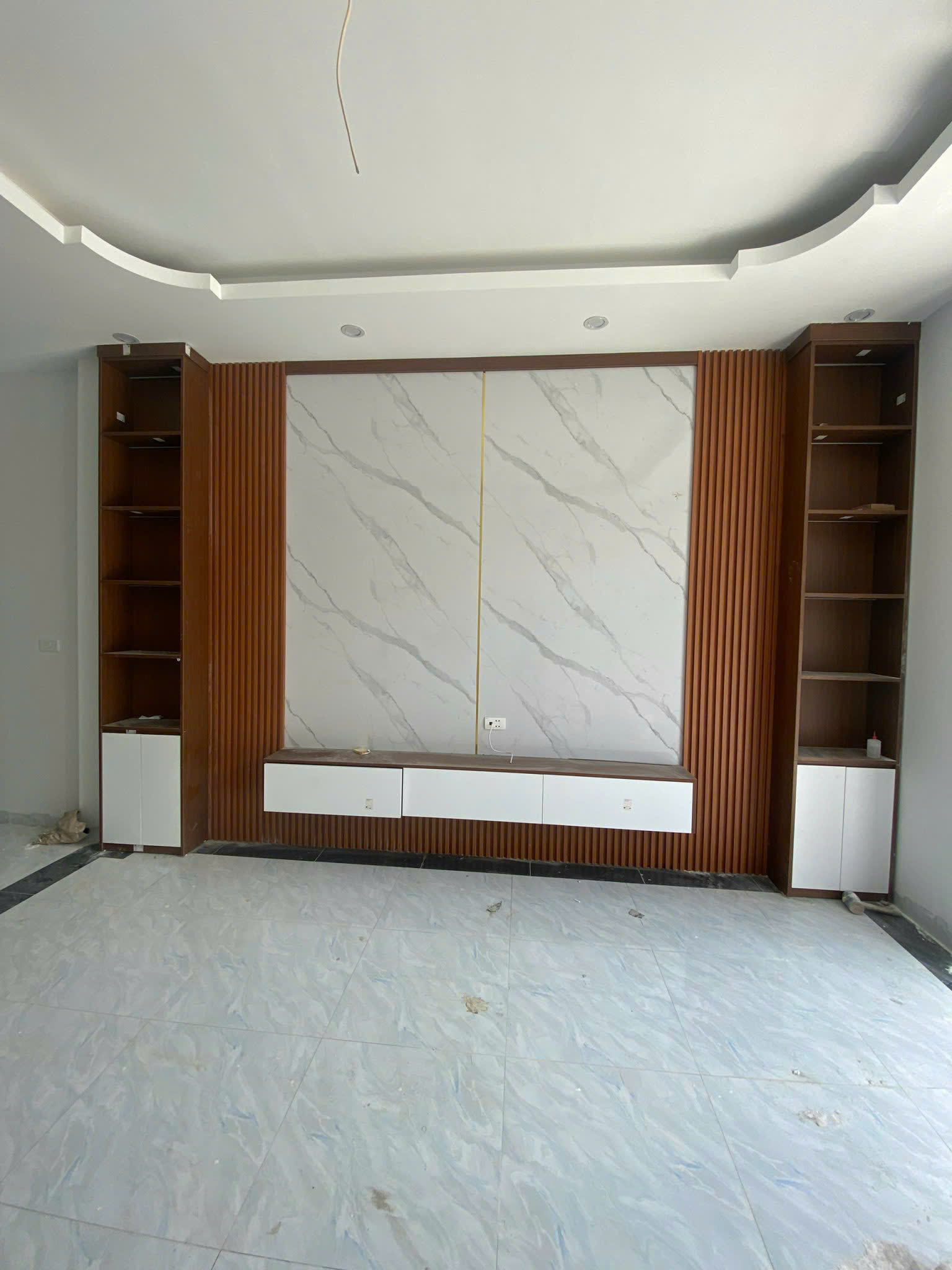 CHO THUÊ NHÀ RIÊNG MỚI – HƯNG ĐẠO, QUỐC OAI