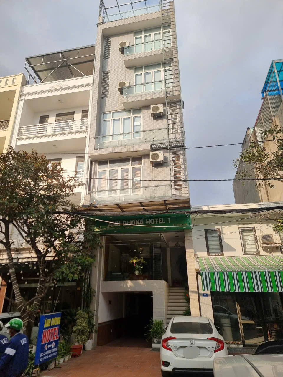 ⭐⭐Bán Khách sạn mặt đường tuyến 2 Quán Nam - 78m 7 tầng - Doanh thu 150 triệu