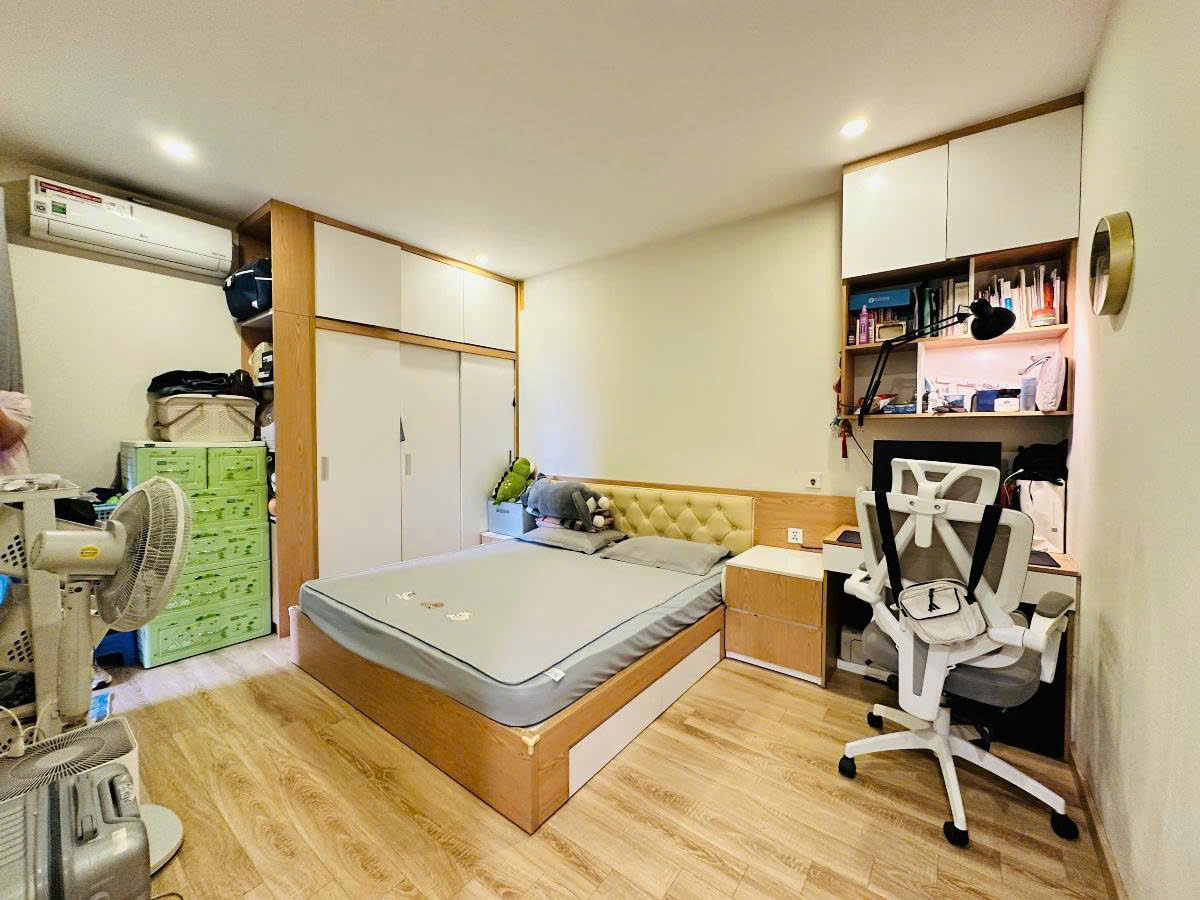 BÁN CĂN HỘ THÀNH CÔNG TOWER 57 LÁNG HẠ – DT 172M² 4 PN GIÁ 16 TỶ