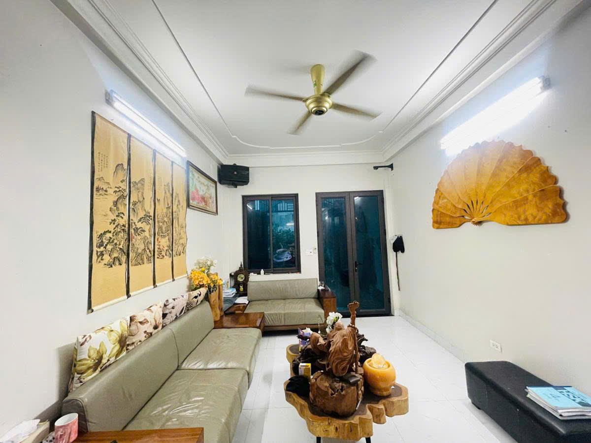 BÁN NHÀ MẶT PHỐ NGUYỄN VĂN TUYẾT, DT 43m2 MT 4.1m Giá 26 Tỷ – PHỐ ẨM THỰC – LÔ GÓC