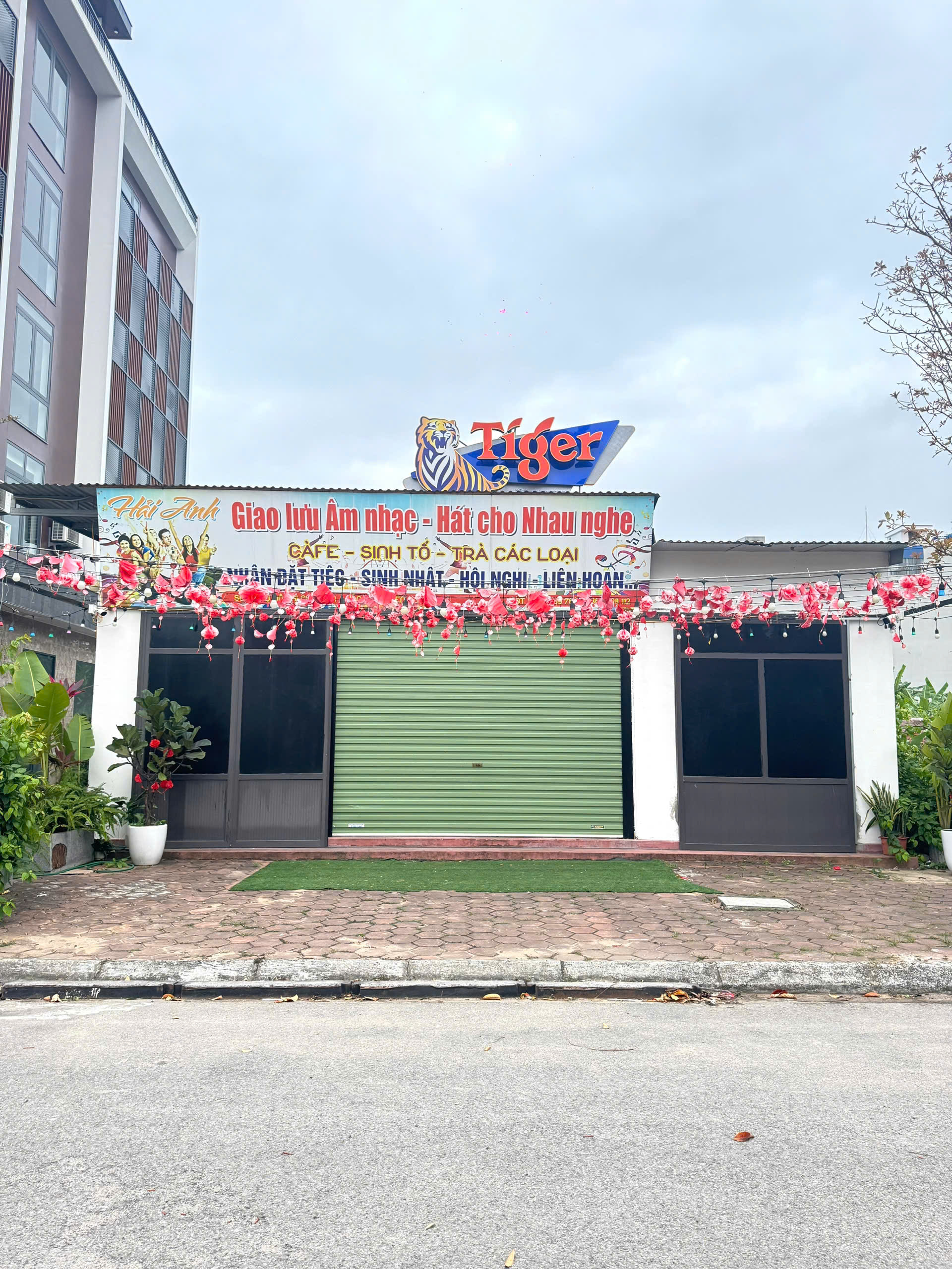 Mở Bán 2 lô đất có nhà 1 tầng 200m2 - 3 mặt tiền đường trung tâm khu đô thị Cựu Viên – Kiến An – Hải Phòng.