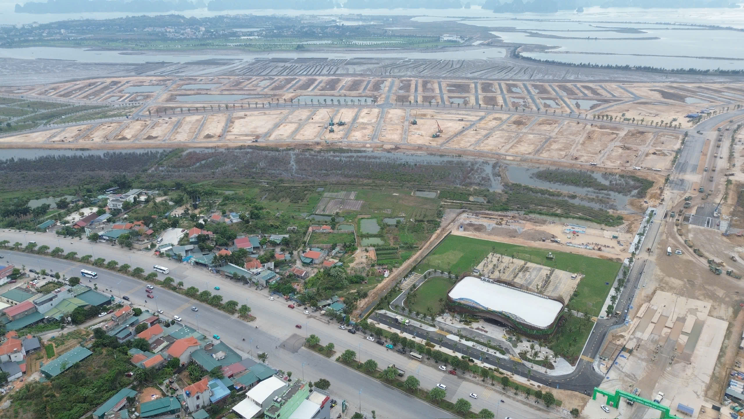 căn Biệt thự 180m2 xây 3 tầng giá 15 tỷ