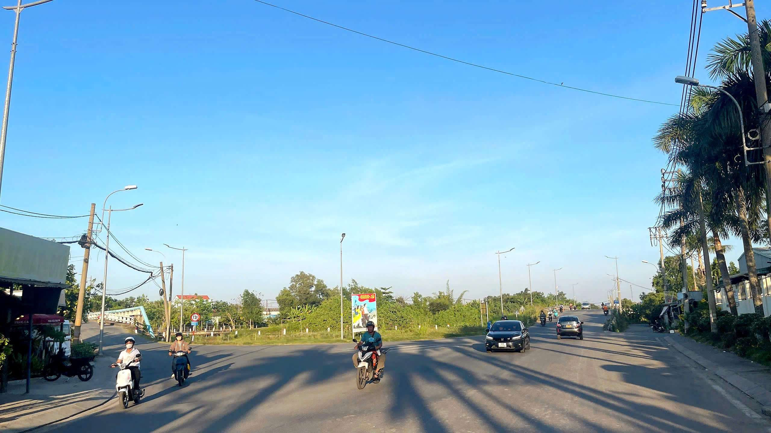 CẦN BÁN 202M2 ĐẤT THỔ CƯ 2 MẶT TIỀN THẾ LỮ