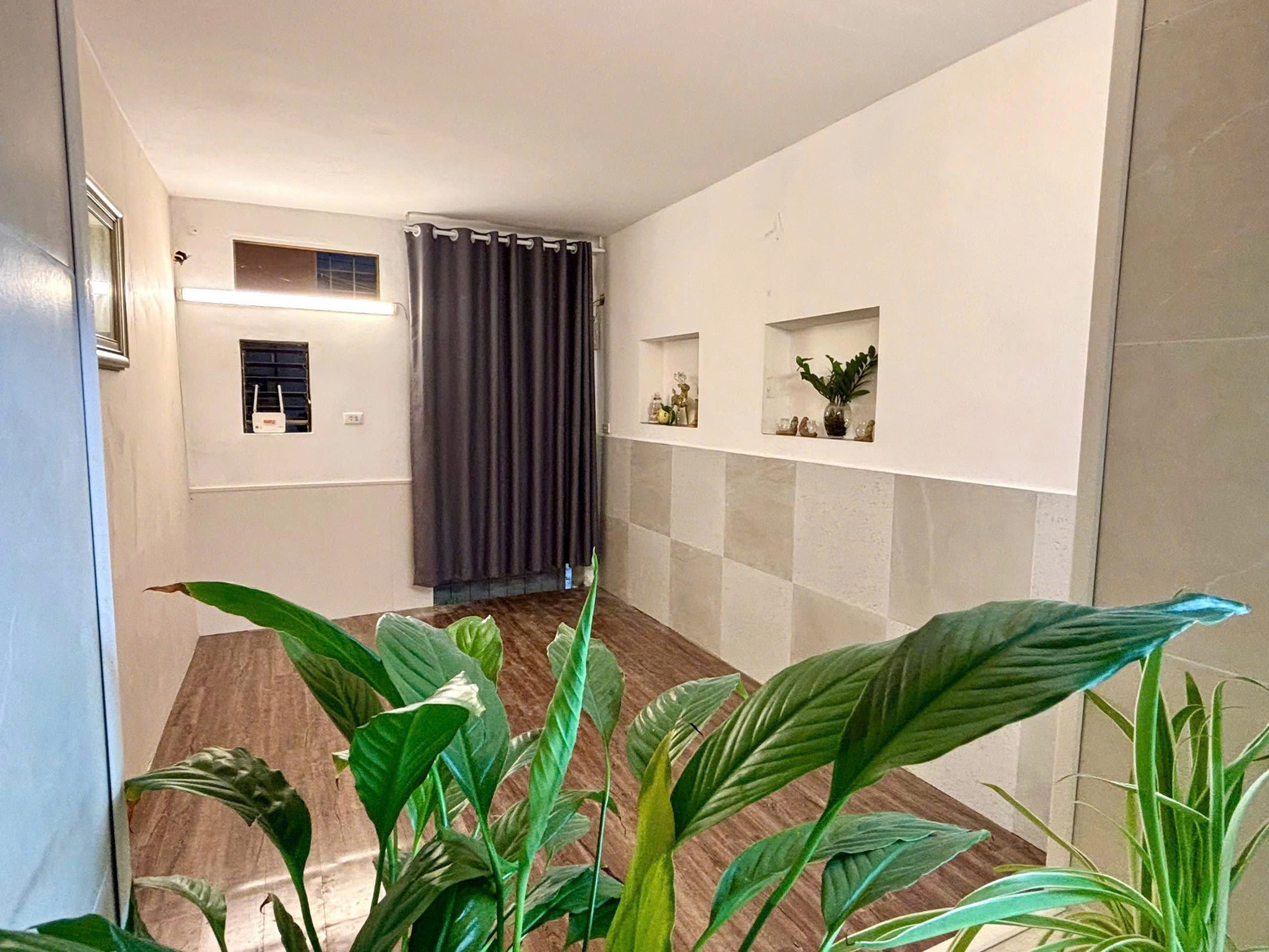 CHÍNH CHỦ CHO THUÊ – NHÀ ĐẸP G1 THÀNH CÔNG - NGÕ 10 NGUYÊN HỒNG, BA ĐÌNH, HÀ NỘI
