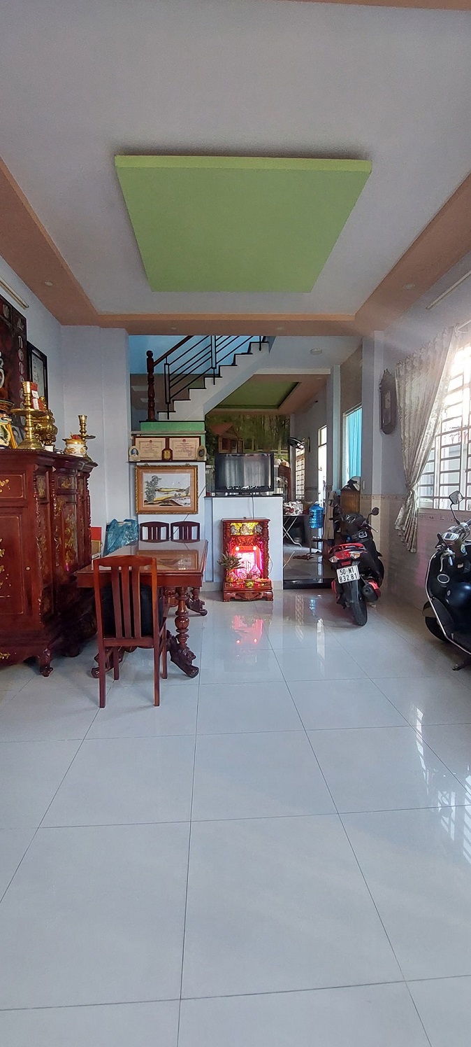 Bán nhà Hẻm xe tải 8m, đường Bình Trị Đông, 95m2, 6 x 16m, 4 tầng, chỉ 6.8 tỷ