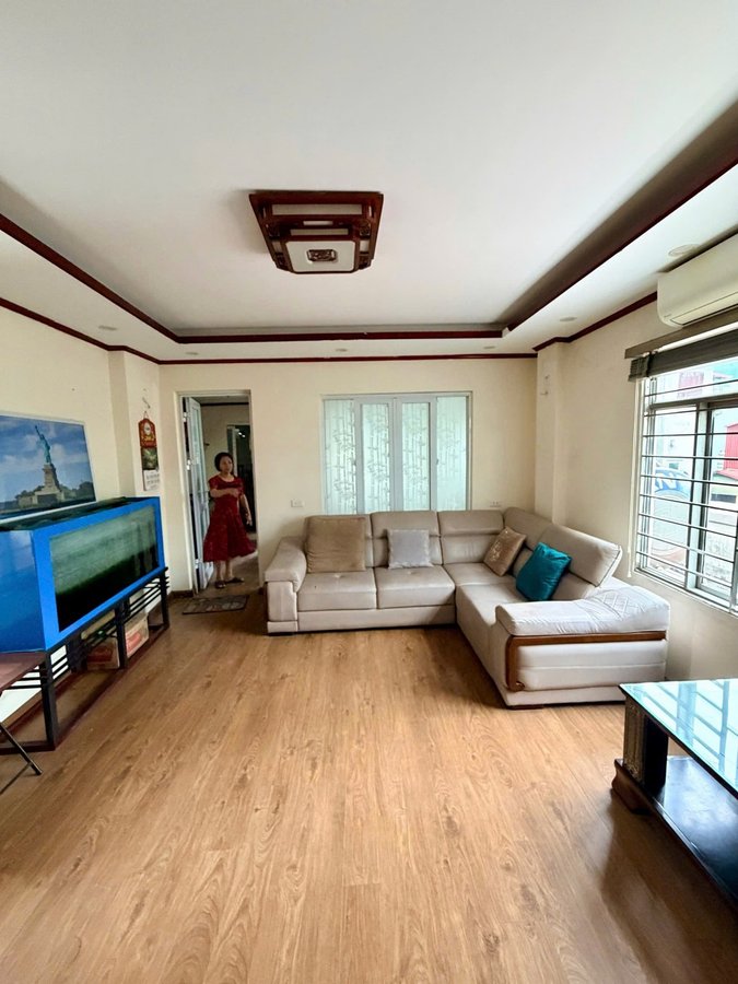 BÁN NHÀ LÁNG HẠ, ĐỐNG ĐA, NGÕ Ô TÔ, KINH DOANH, DT 52 m2x 5 TẦNG, MT 5,5m, GIÁ CHÀO 18 TỶ