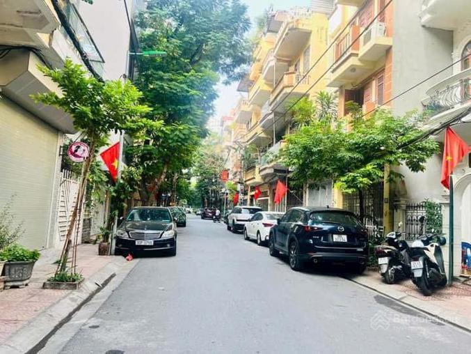 Phân Lô Vip 105 Xuân La, ô tô tránh đỗ, ngõ thông vỉa hè rộng, 40m2 MT 4.2m giá 14 tỷ hơn