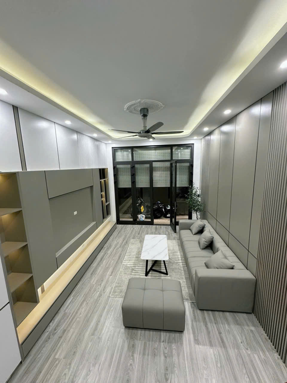 Chính chủ bán nhà Tô Hiệu - Trung tâm phố cổ Hà Đông - Ô tô đỗ cửa - Nhà xây kiên cố