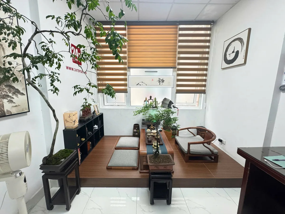 Chủ cần tiền gấp - Cả phố 1 Nhà bán - Đẹp/Đắc địa/Thoáng/Vừa Ở vừa kinh doanh