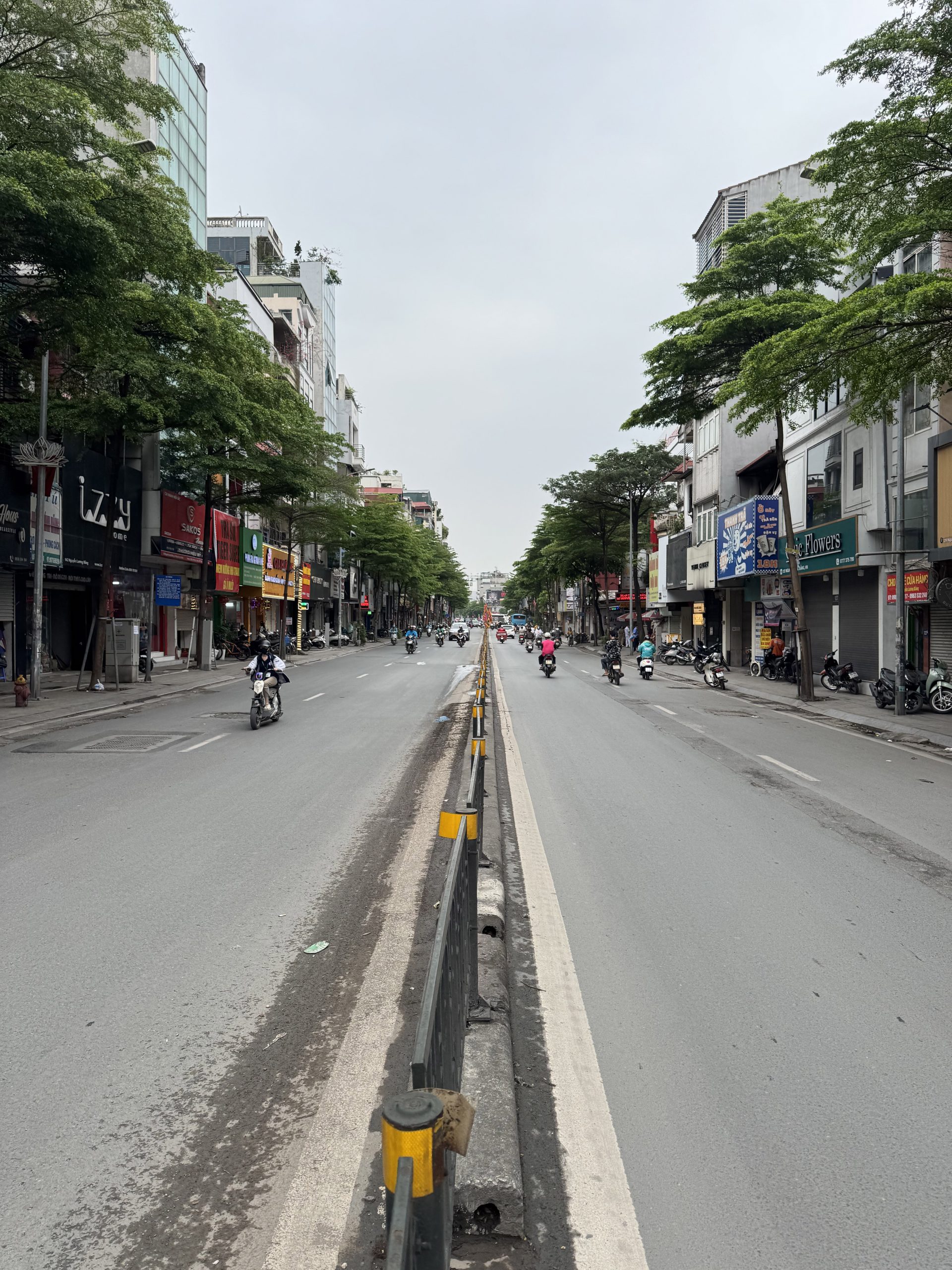 BÁN NHÀ PHỐ NGUYỄN LƯƠNG BẰNG - TRUNG TÂM ĐỐNG ĐA - DT 87M x 4T – Ô TÔ VÀO NHÀ – CHỦ NHÀ GIẢM GIÁ SỐC.