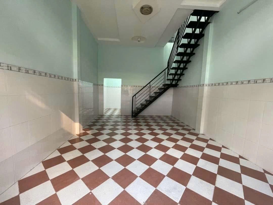 Nhà hiếm ngang 4 cho Zen z, 3.9 tỷ au co, tan binh