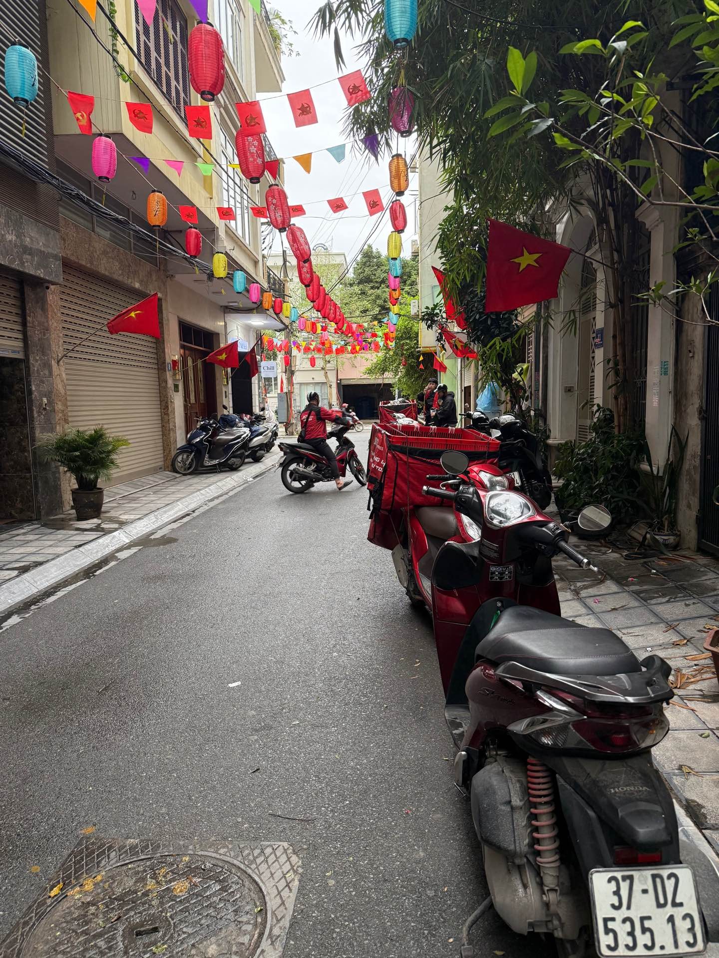 BÁN NHÀ PHÂN LÔ - Ô TÔ TRÁNH - VỈA HÈ - SÁT HỒ TÂY PHỐ QUẦN NGỰA - KINH DOANH - KHU VỰC HIẾM NHÀ BÁN