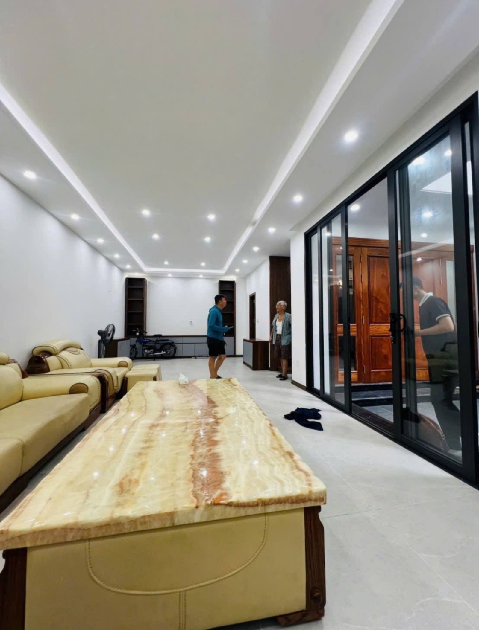 NGUYỄN THÁI HỌC Trung tâm quận Ba Đình – cách mặt phố chỉ 10m