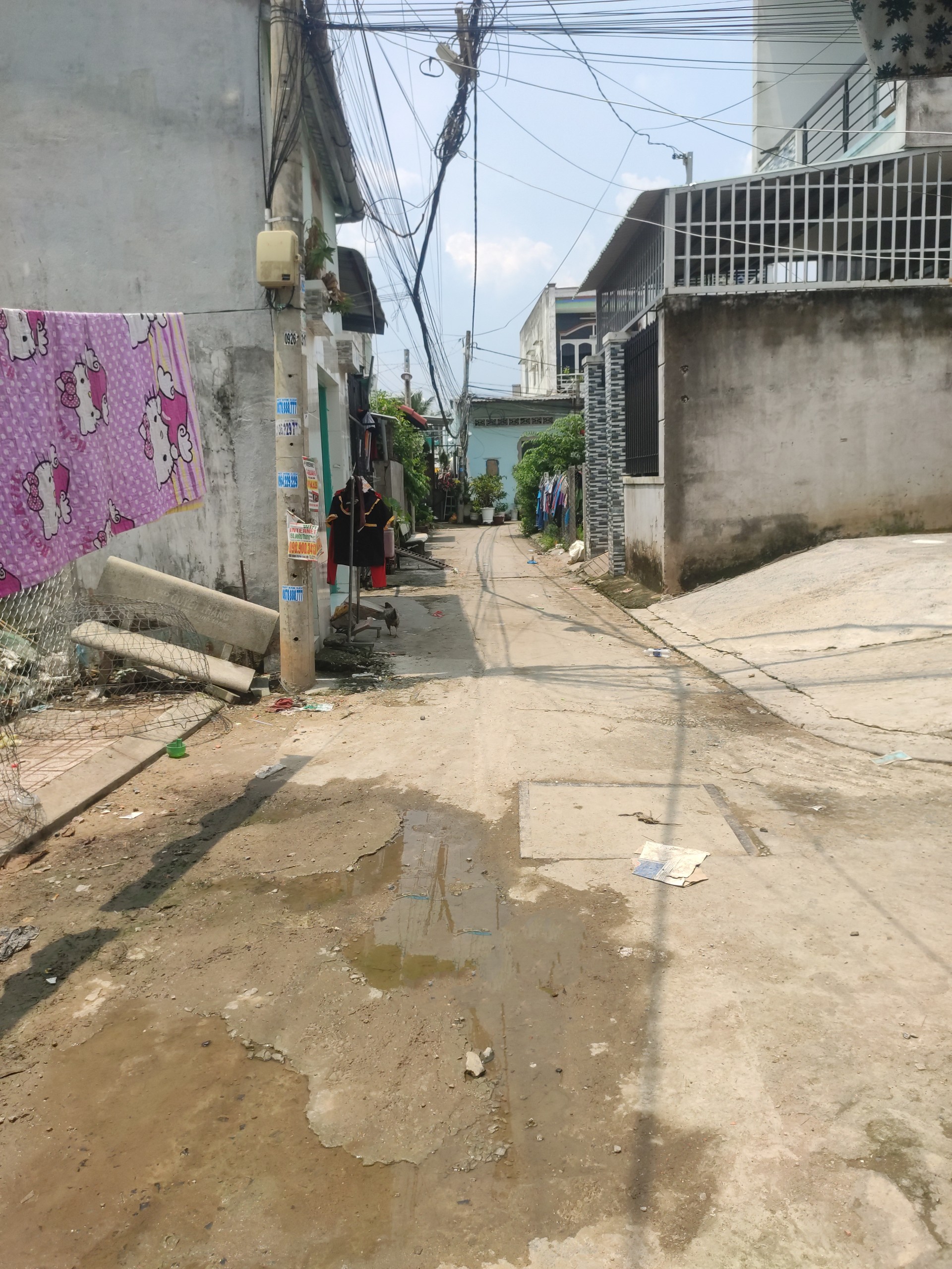 CẦN BÁN 143M2 ĐẤT THỔ CƯ HEM BA GÁC GẦN QL1A