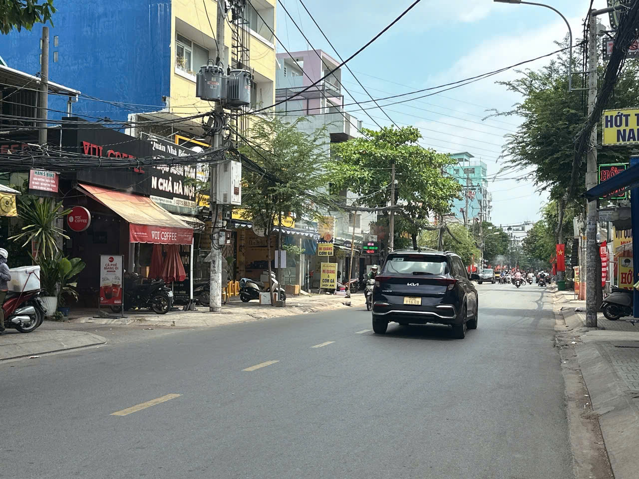 CHDV hơn 49 tỷ DTS 1317m2 hẻm 220 Nguyễn Văn Khối nở hậu 20m 6L 70P TN 300tr gần Làng Hoa