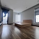  230m2 - 5