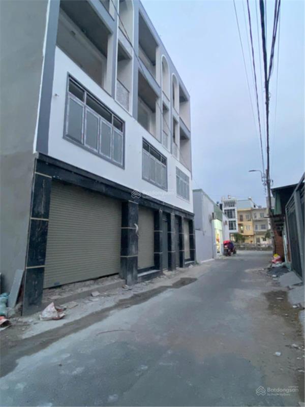 Đất vàng Dương Quảng Hàm: Gpxd 7 tầng - 2 mặt thoáng - chỉ 8,8 tỷ