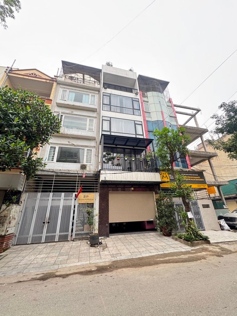 Bán nhà Mai Anh Tuấn, phân lô ô tô tránh, 55m2, mặt tiền đẹp, kinh doanh tốt, chỉ 23 tỷ
