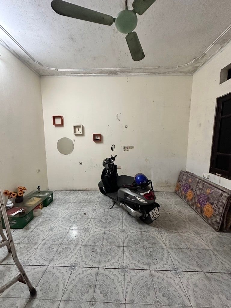 Bán 65M tặng nhà phân lô ô tô 7 chỗ vào nhà đường hoàng mai