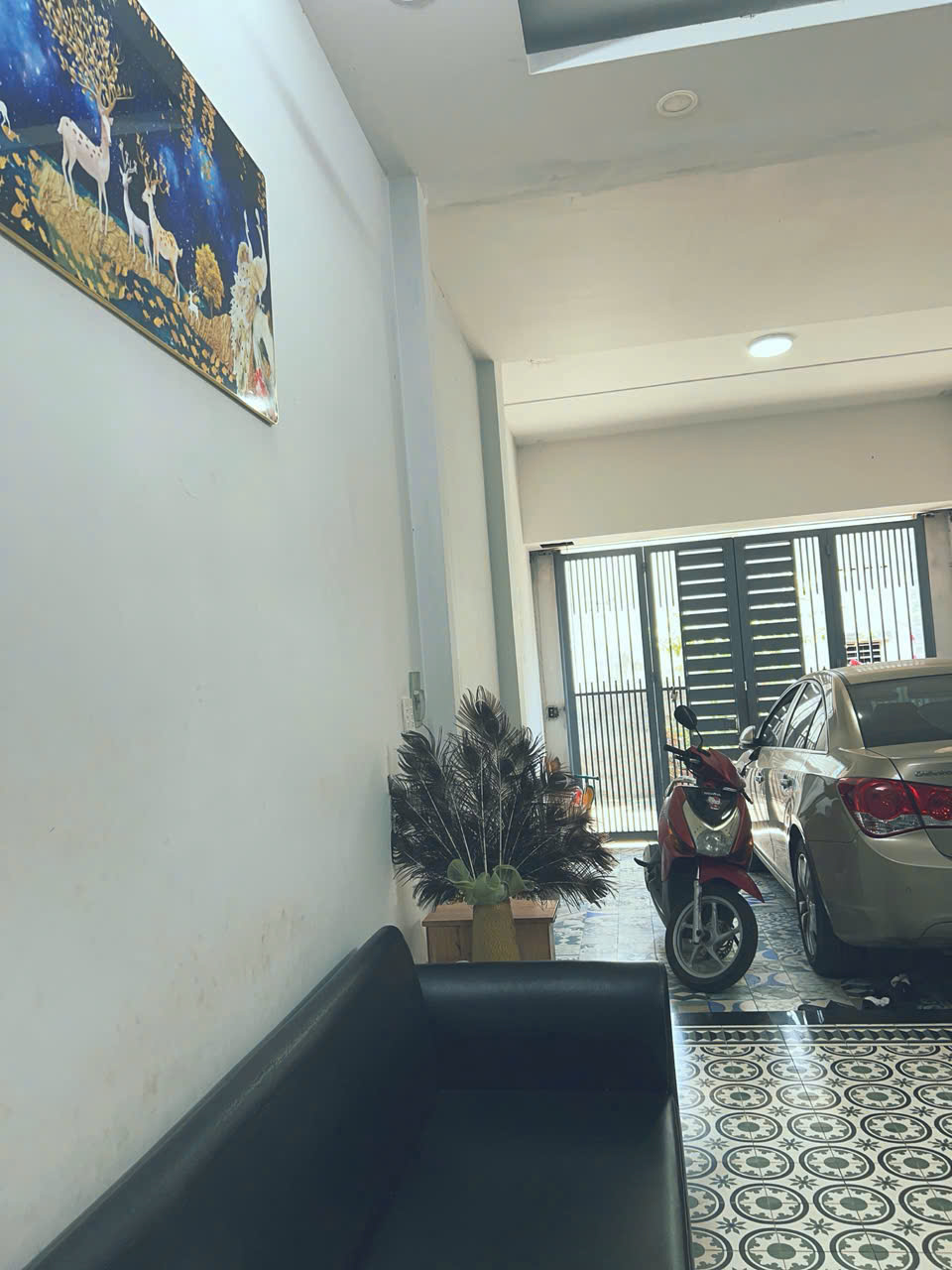 Nhà mặt tiền đường 182 tăng nhơn phú A, 50m, 3 tầng