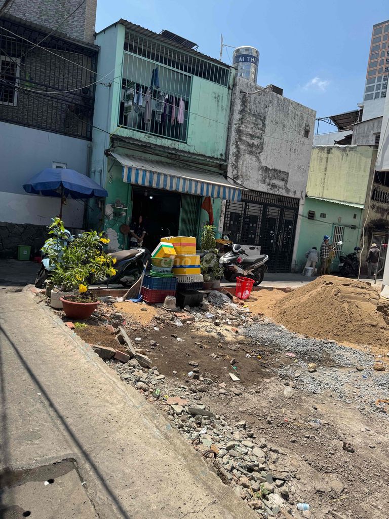 Bán Lô Góc phuờng Phú Thạnh ( quận Tân Phú cũ) , TPHCM