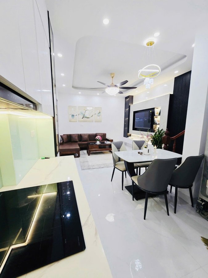 SIÊU PHẨM NHÀ ĐẸP QUAN NHÂN - THANH XUÂN – VỀ Ở NGAY
