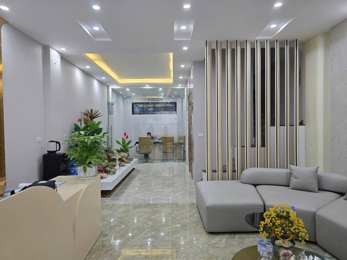 Bán Nhà 2 Mặt Ngõ Nguyễn Tuân. Thanh Xuân. Thang Máy. Ô Tô. Vỉa Hè. DT 72m2. Giá 43.6 Tỷ.