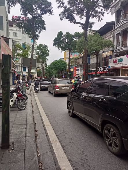 Mặt Phố Quán Thánh Đầu Hàng Bún Mặt Tiền 6M 96 Tỷ 1 Sổ 1 Chủ Nở Hậu