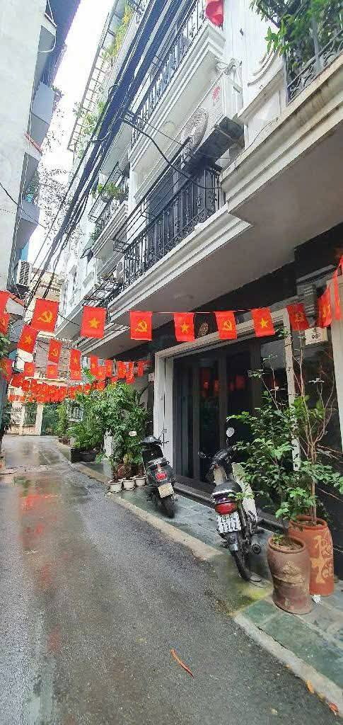 Bán nhà mặt ngõ phố Lý Nam Đế, Hoàn Kiếm, ô tô đỗ cửa, nhà gần phố, phân lô cán bộ. Giá 20 tỷ