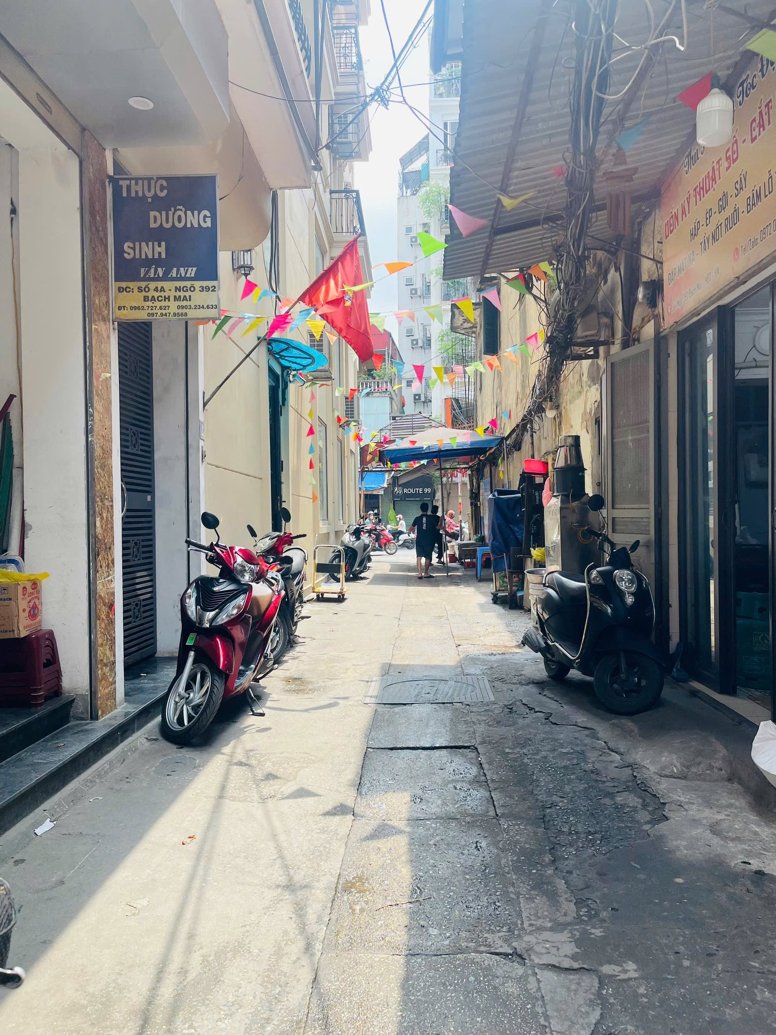 BÁN NHÀ PHỐ BẠCH MAI. 108M2 - 4 TẦNG. GARA Ô TÔ. KINH DOANH.