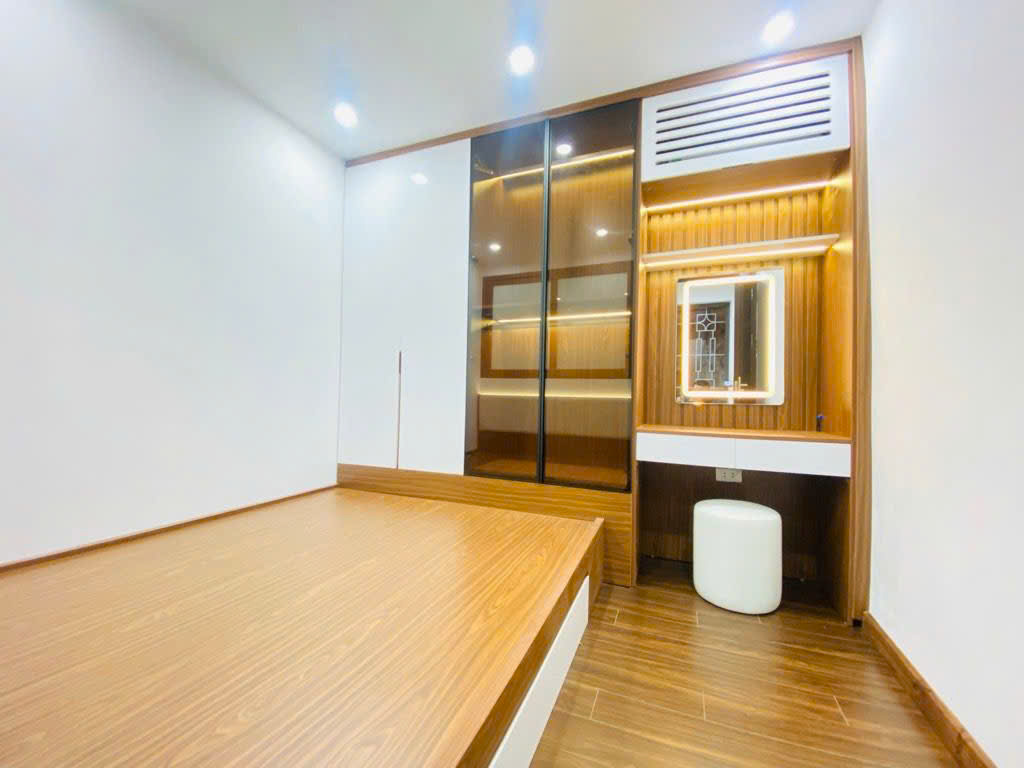 TẦNG 1 NHÀ PHÁP CỔ – PHỐ HÀNG CHUỐI – TRUNG TÂM HAI BÀ TRƯNG – 60m² – NHÀ ĐẸP Ở NGAY
