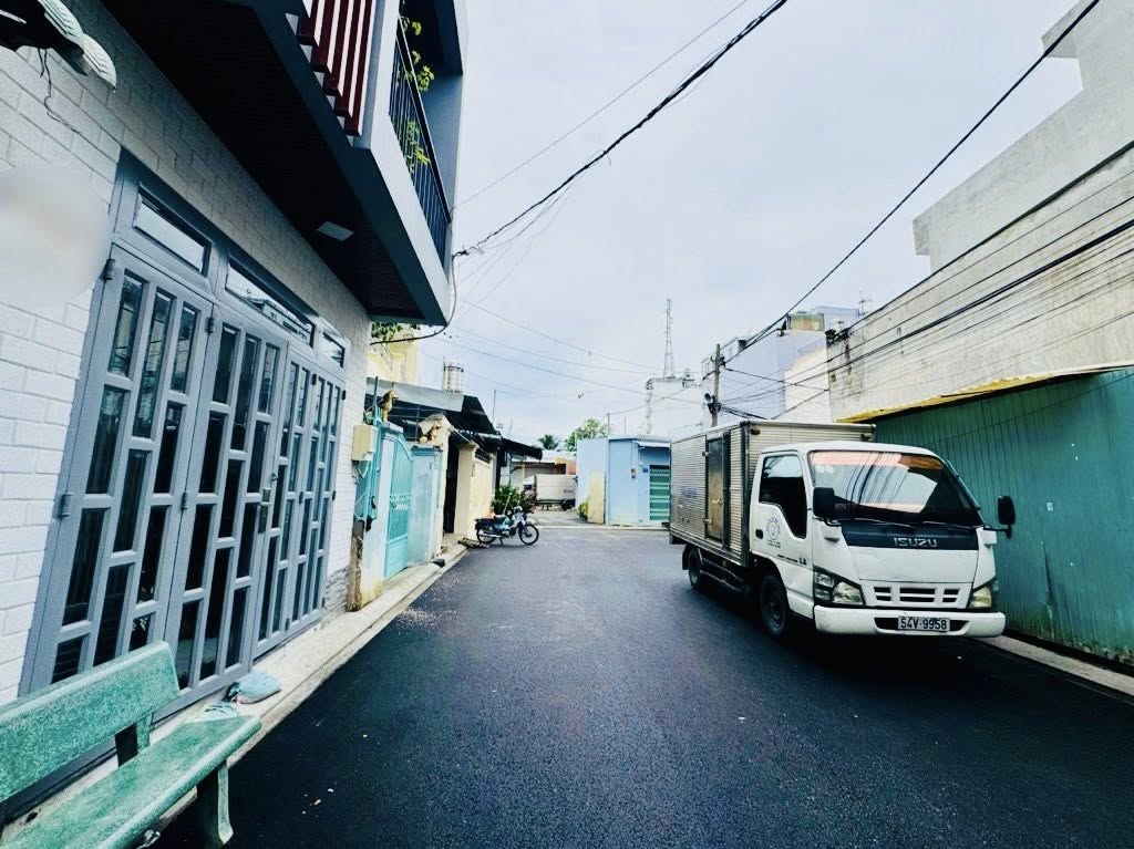 GIẢM SỐC HƠN 1 TỶ – NHÀ MỚI TÔ HIỆU 70M² – FULL NỘI THẤT – CHỈ NHỈNH 8 TỶ